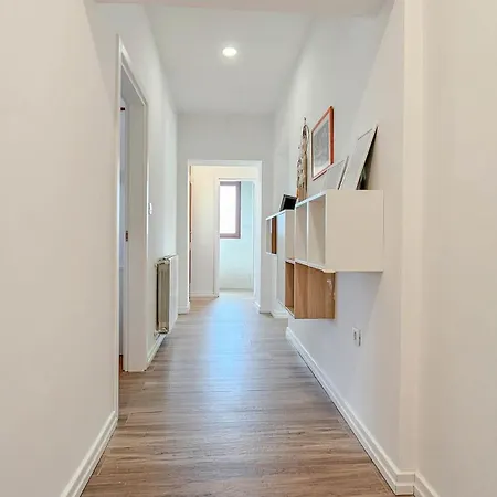 Lara Apartment